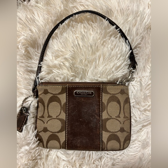Coach Handbags - Coach Mini Skinny